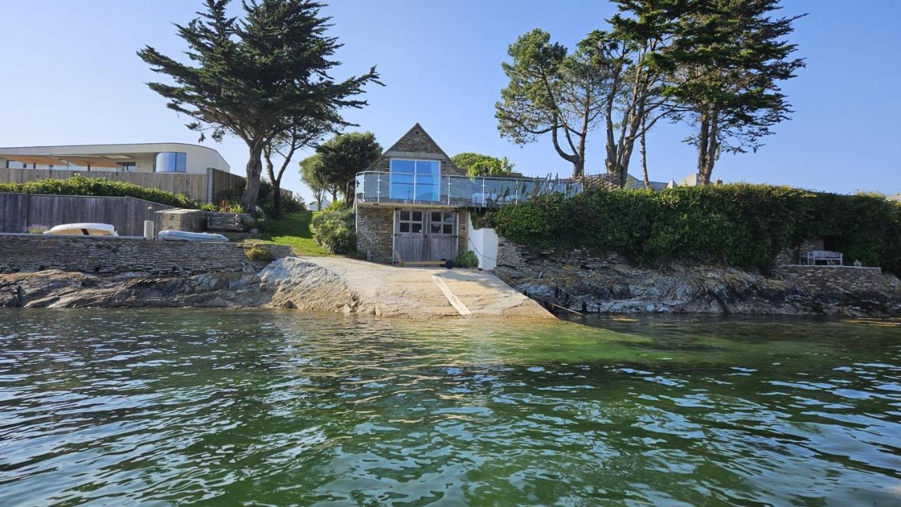 圣莫斯The Boathouse别墅 外观 照片